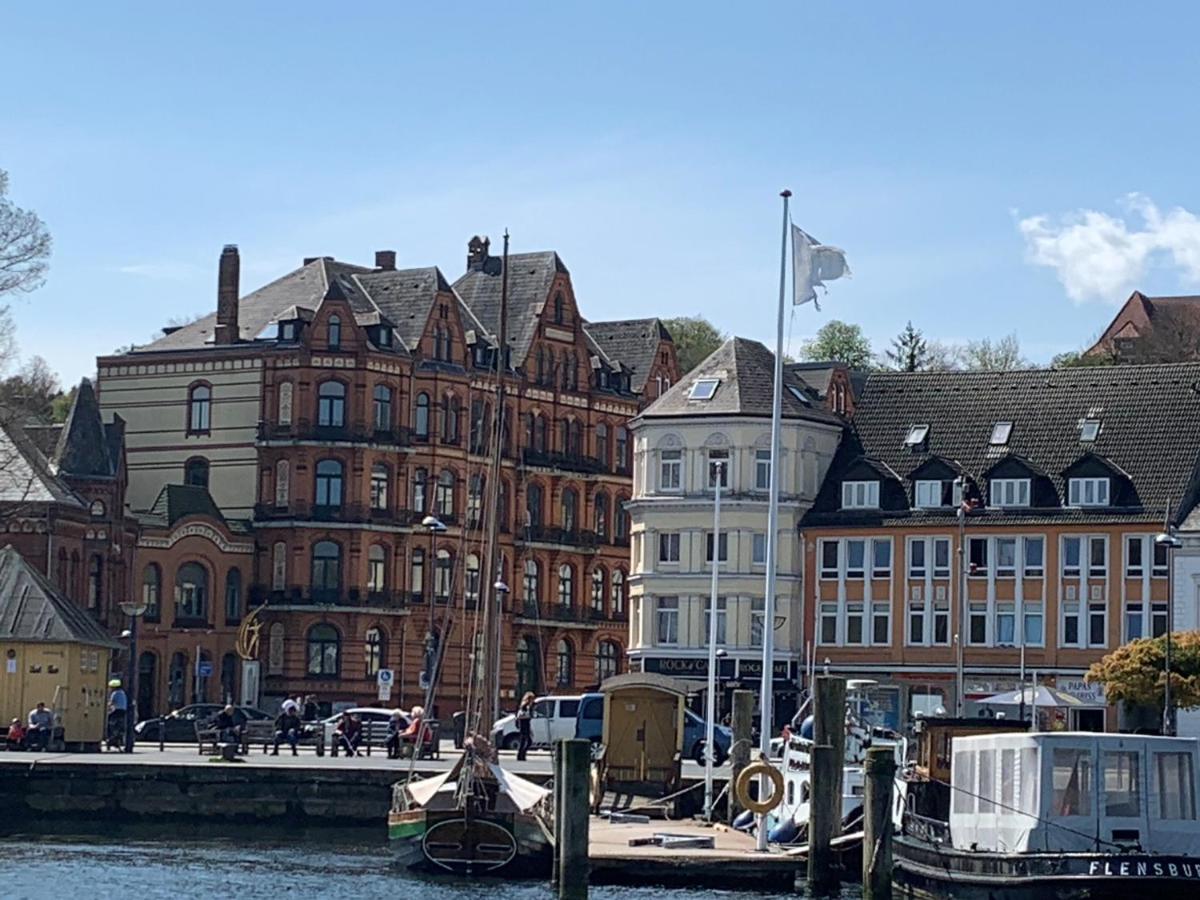 Villa Mare Meerblick Glücksburg Exteriör bild
